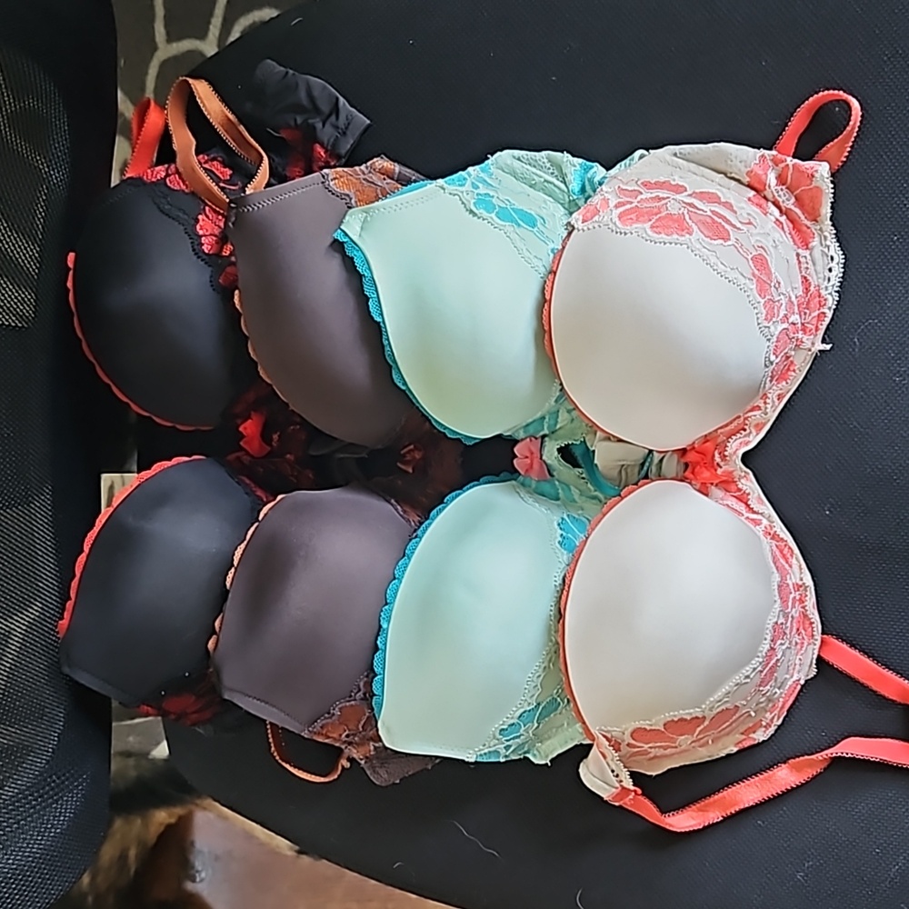 Set of 4 Adore Me bras